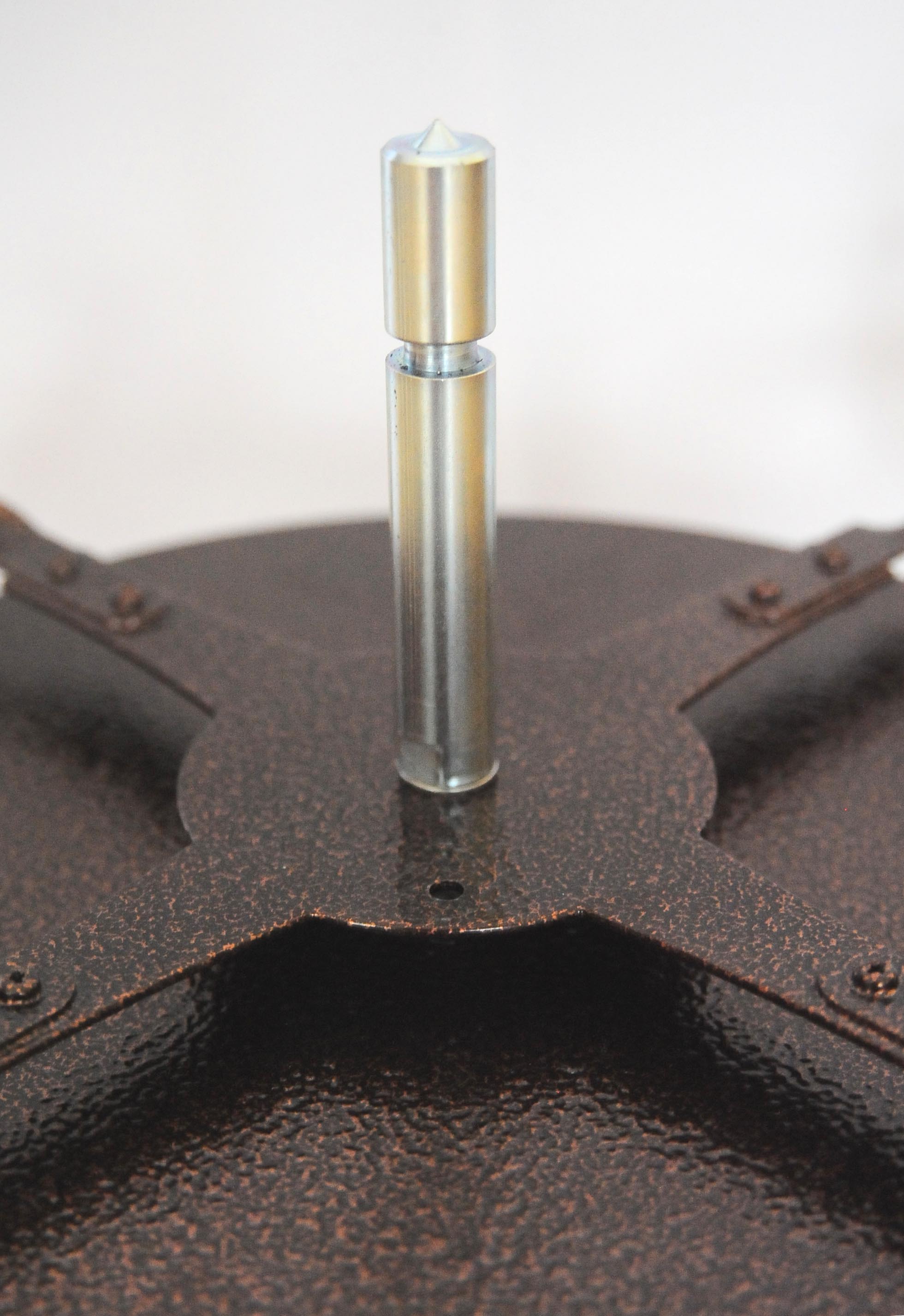 foto V�TRN� KOHOUT - kom�n Schiedel (�erno-st��brn�)