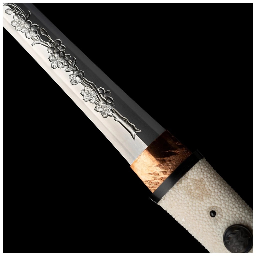 foto Japan Swords Aichi Tsurugi/Ken Tamahagane Flower Horimono