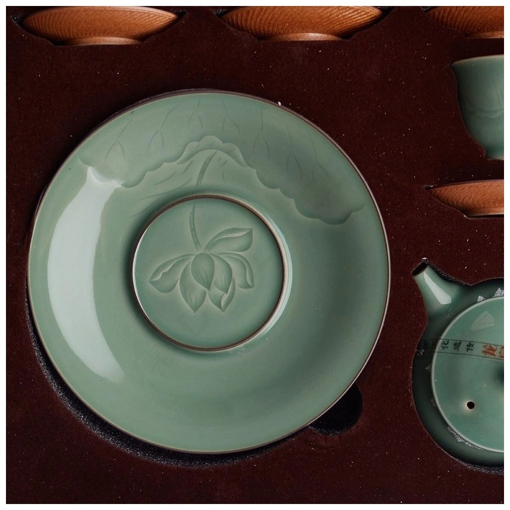 foto V�prodej! �ajov� souprava Longquan Celadon - Coconut Blossom