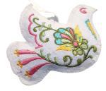 Vy��van� dekorace - b�l� holubice